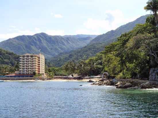 Playa Camarones